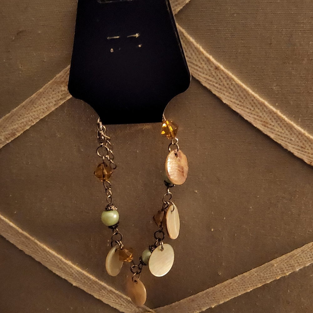 Women's Vtg Boho Shell and Bead Bracelet